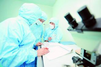 ҩ�ﾧ���о�