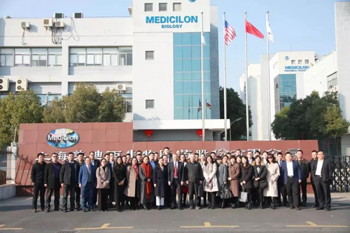 ����ҩͶ�ʾ�Ӣ��ѵ��