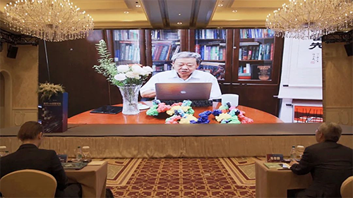 ͼ2 ÈÄ×ÓºÍԺʿԶ³Ì½ÒÏþÖ´Ç