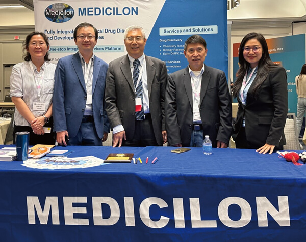 ´Ó×óÖÁÓÒÒÀ´ÎΪ£ºCindy-Chen¡¢Jun-Li²©Ê¿¡¢³Â´º÷벩ʿ¡¢¹ùÕñÈÙ²©Ê¿¡¢Yan-Zhou²©Ê¿.jpg ´Ó×óÖÁÓÒÒÀ´ÎΪ£ºCindy-Chen¡¢Jun-Li²©Ê¿¡¢³Â´º÷벩ʿ¡¢¹ùÕñÈÙ²©Ê¿¡¢Yan-Zhou²©Ê¿.jpg