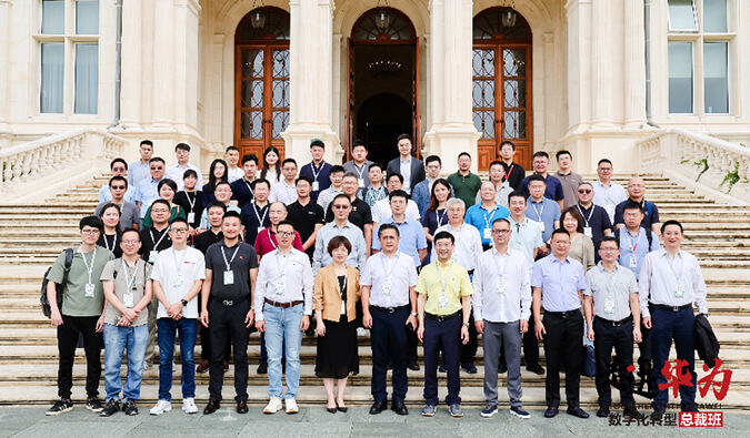 ����÷�´��벩ʿ���̽��Ȳ�ʿ�߽���Ϊ�����ֻ�ת���ܲð࣬����������̽AI��ҩ��δ�� 